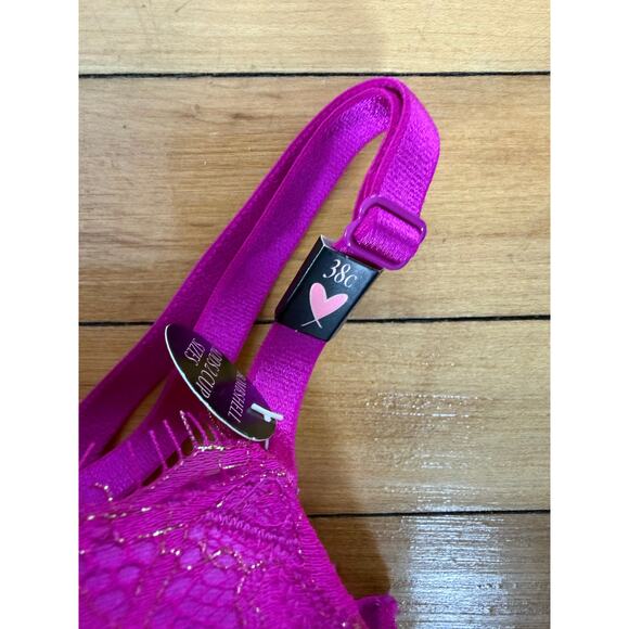 NWT Victoria’s Secret bomb she’ll push-up bra in magenta - Picture 4 of 7